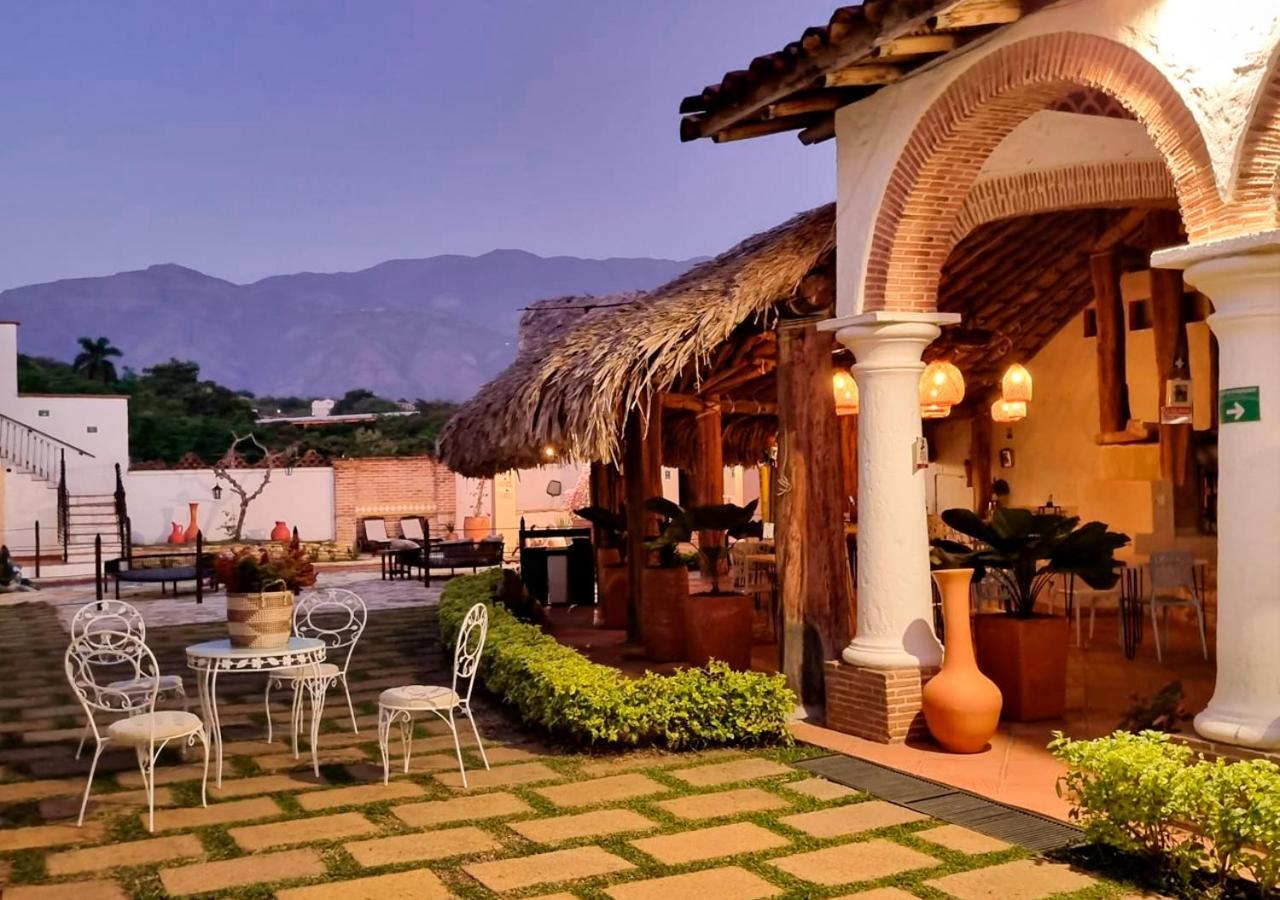 Hotel Santa Barbara Colonial - سانتا في دي أنتيوكيا المظهر الخارجي الصورة