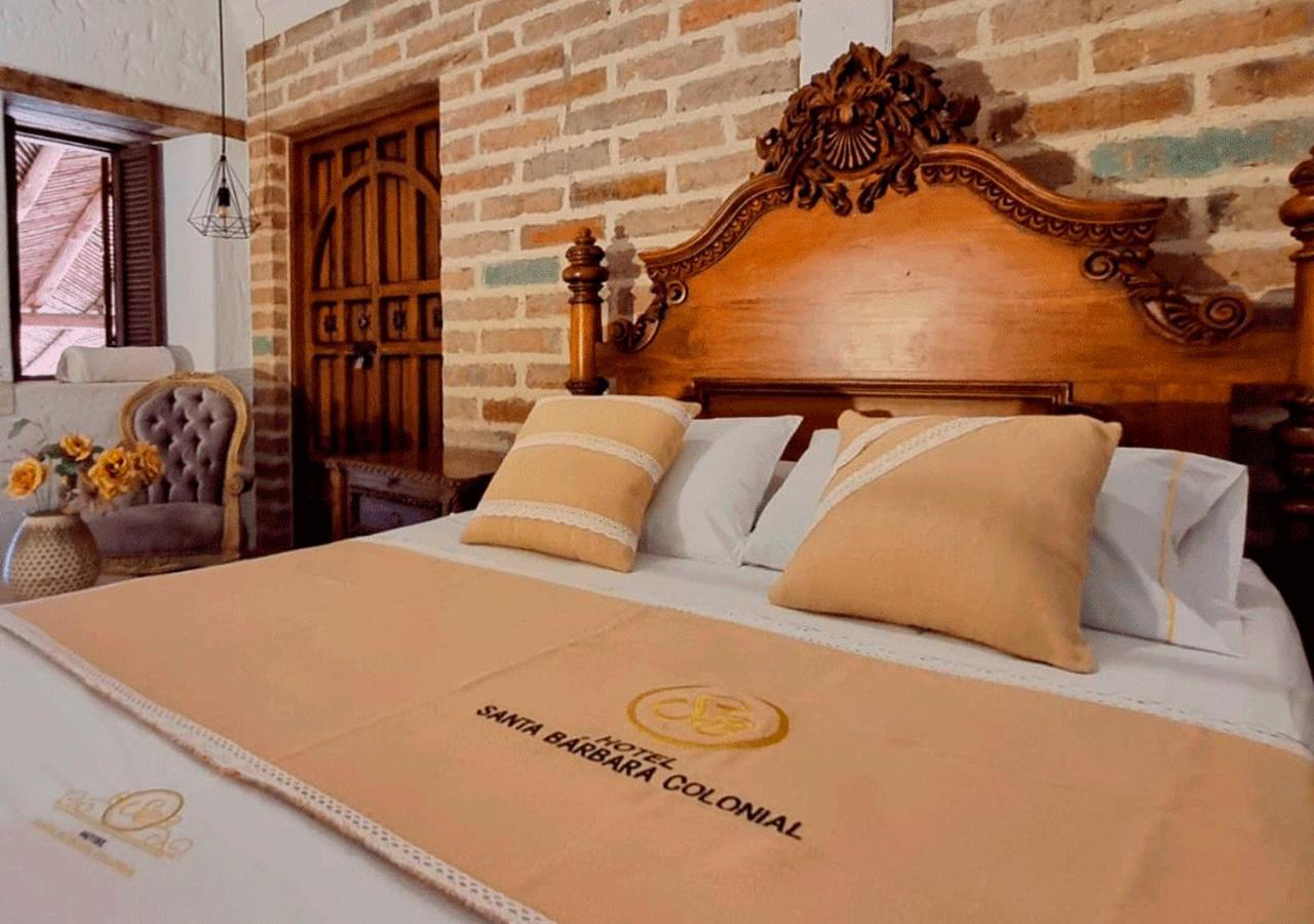 Hotel Santa Barbara Colonial - سانتا في دي أنتيوكيا المظهر الخارجي الصورة