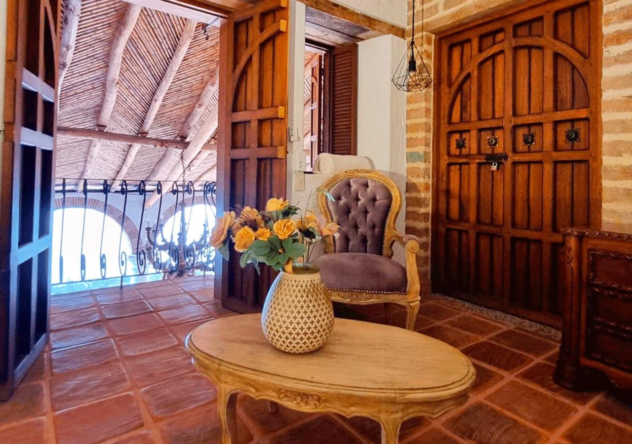 Hotel Santa Barbara Colonial - سانتا في دي أنتيوكيا المظهر الخارجي الصورة