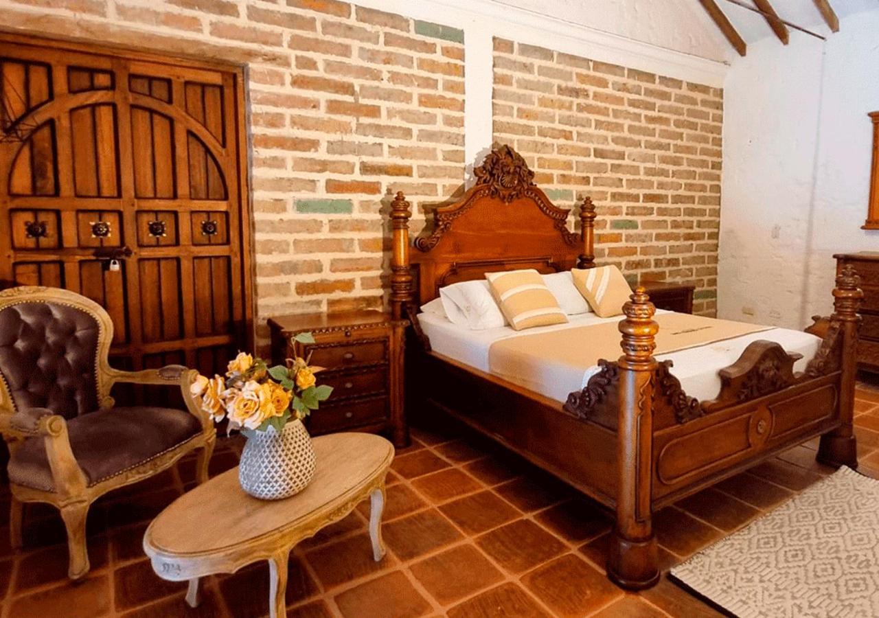 Hotel Santa Barbara Colonial - سانتا في دي أنتيوكيا المظهر الخارجي الصورة